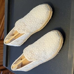 Toms deconstructed Alpargata rope shoes, natural floral lace, size 6.5